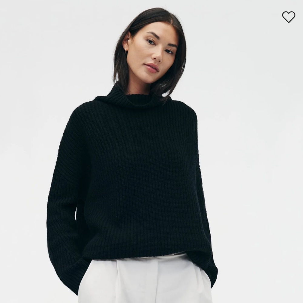 NAADAM Cashmino Oversized Ribbed Turtleneck, black - size S